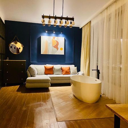 Luxury Apartment In Old Tbilisi With Terrace Eksteriør bilde