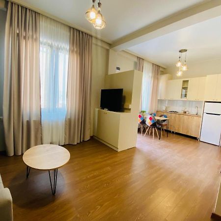Luxury Apartment In Old Tbilisi With Terrace Eksteriør bilde