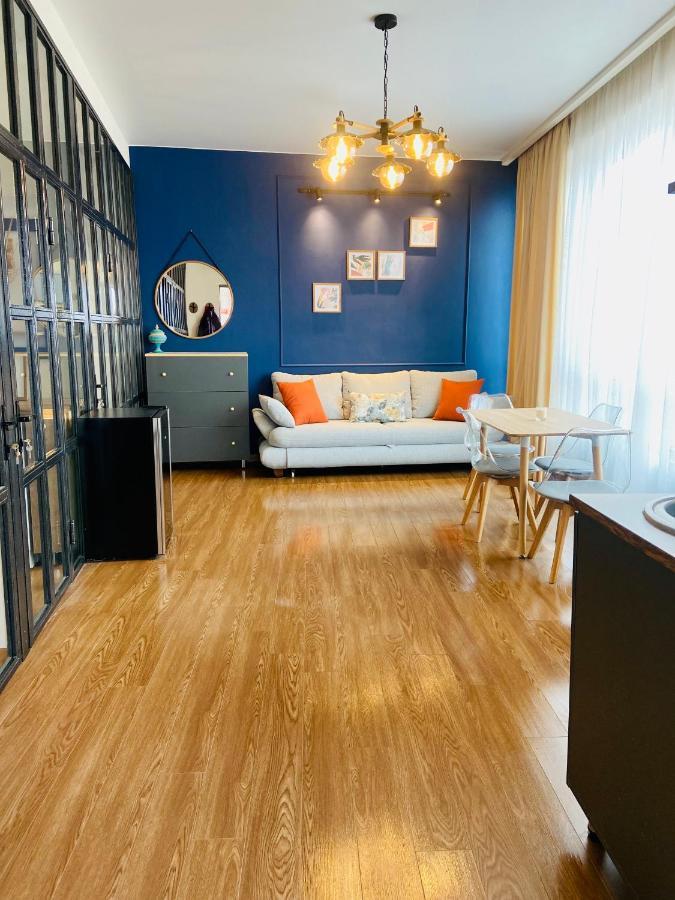Luxury Apartment In Old Tbilisi With Terrace Eksteriør bilde