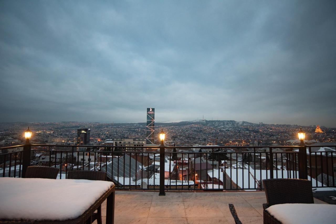 Luxury Apartment In Old Tbilisi With Terrace Eksteriør bilde