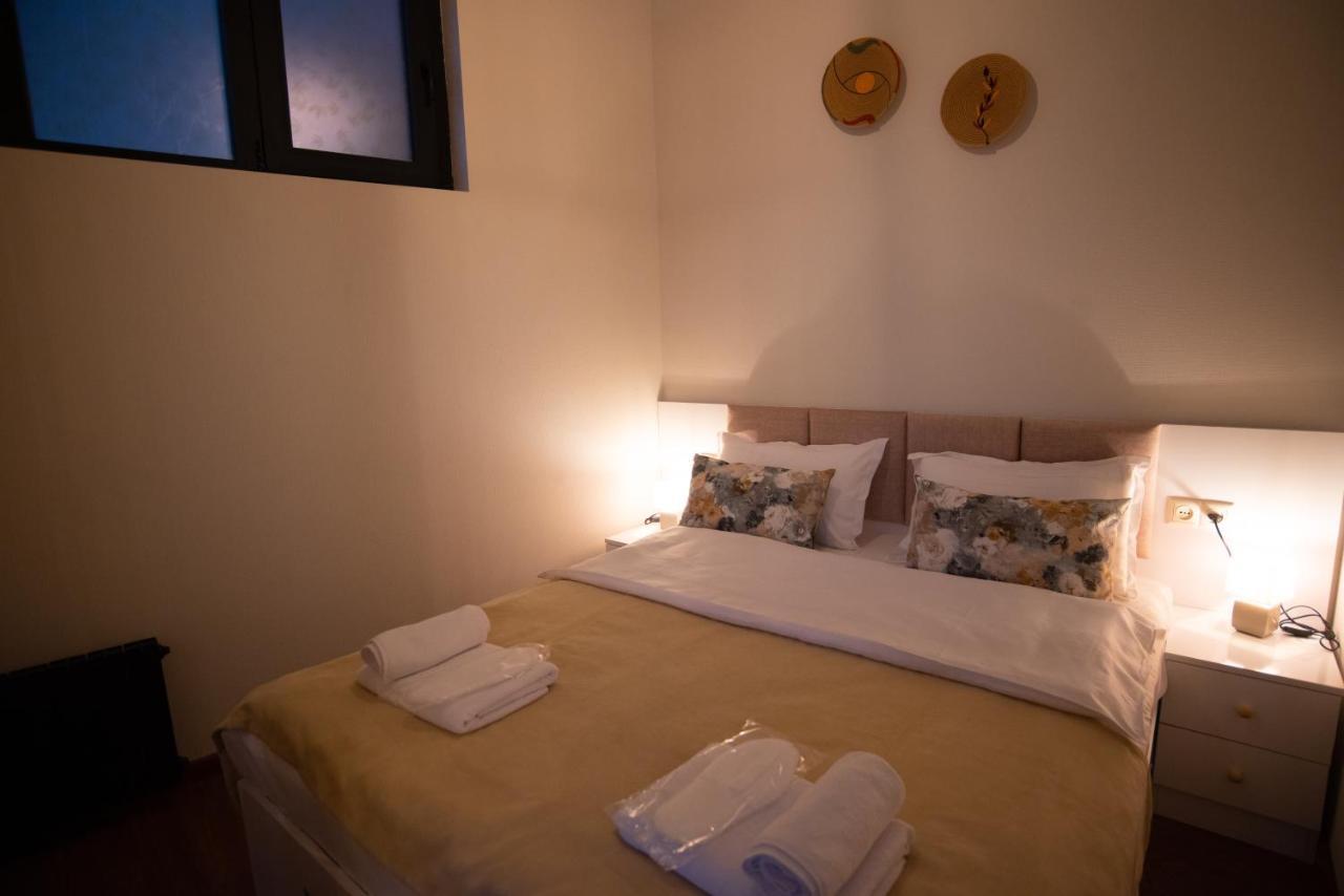 Luxury Apartment In Old Tbilisi With Terrace Eksteriør bilde