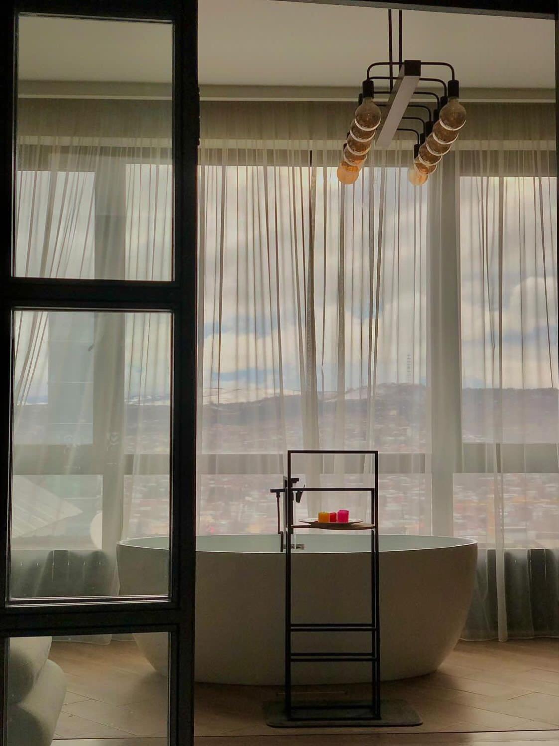 Luxury Apartment In Old Tbilisi With Terrace Eksteriør bilde